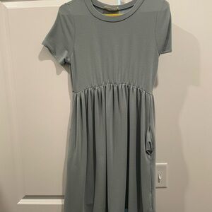 Hello MIZ Soft Gray/Green Casual Dress